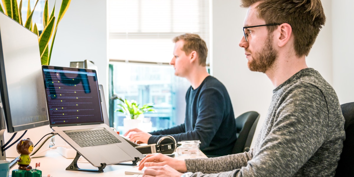 What Does a Fractional CTO Really Do? A Day in the Life of a Scalable Tech Leader